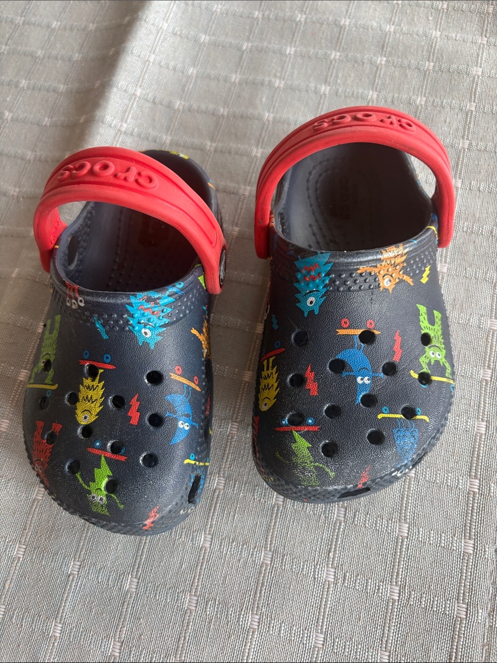 Crocs Classic Monster Print Clog Toddler Shoes ; Sz: C 7